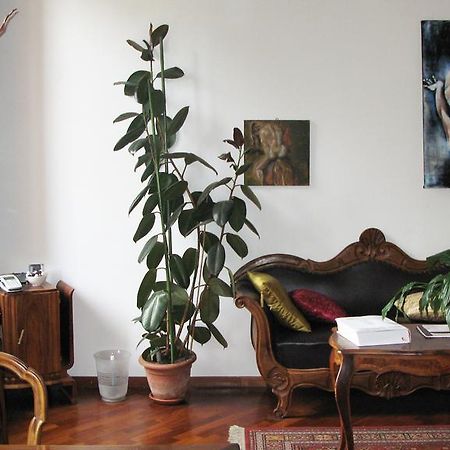 Gourmet B&B Giglio Bianco ฟลอเรนซ์ ภายนอก รูปภาพ