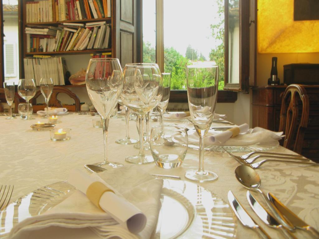 Gourmet B&B Giglio Bianco ฟลอเรนซ์ ภายนอก รูปภาพ