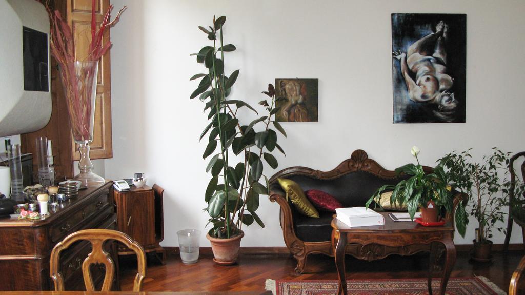 Gourmet B&B Giglio Bianco ฟลอเรนซ์ ภายนอก รูปภาพ